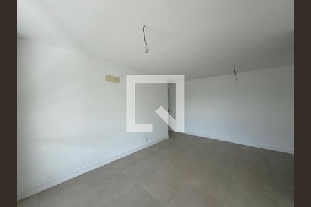 Sala de apartamento à venda com 3 quartos, 124m² em Barra da Tijuca, Rio de Janeiro
