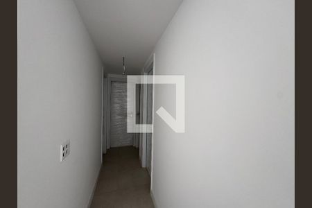 Corredor de apartamento à venda com 3 quartos, 124m² em Barra da Tijuca, Rio de Janeiro