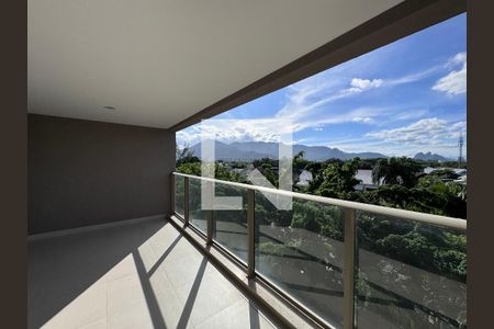Varanda de apartamento à venda com 3 quartos, 124m² em Barra da Tijuca, Rio de Janeiro