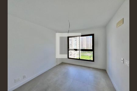 Suíte de apartamento à venda com 3 quartos, 120m² em Barra da Tijuca, Rio de Janeiro