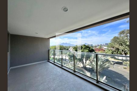 Varanda de apartamento à venda com 3 quartos, 124m² em Barra da Tijuca, Rio de Janeiro