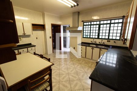 Cozinha de casa para alugar com 4 quartos, 390m² em Parque Alto Taquaral, Campinas