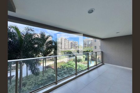 Varanda de apartamento à venda com 3 quartos, 121m² em Barra da Tijuca, Rio de Janeiro