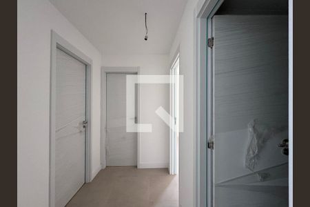 Corredor de apartamento à venda com 3 quartos, 121m² em Barra da Tijuca, Rio de Janeiro