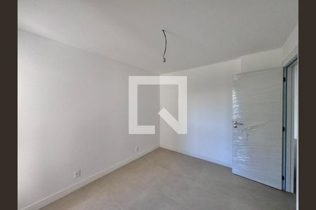 Quarto 1 de apartamento à venda com 3 quartos, 121m² em Barra da Tijuca, Rio de Janeiro