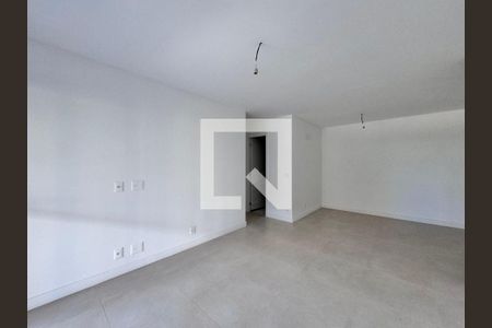 Sala de apartamento à venda com 3 quartos, 121m² em Barra da Tijuca, Rio de Janeiro