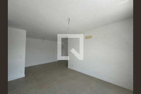 Sala de apartamento à venda com 3 quartos, 121m² em Barra da Tijuca, Rio de Janeiro