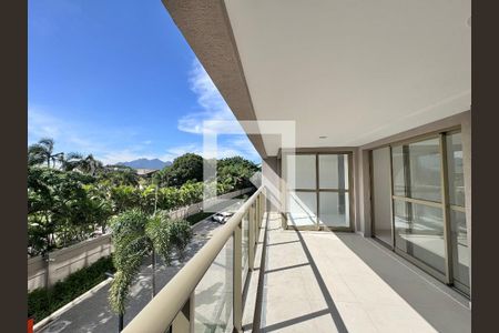 Varanda de apartamento à venda com 3 quartos, 124m² em Barra da Tijuca, Rio de Janeiro