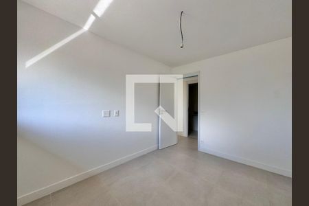Quarto 1 de apartamento à venda com 3 quartos, 124m² em Barra da Tijuca, Rio de Janeiro