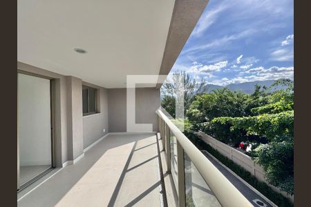 Varanda de apartamento à venda com 3 quartos, 121m² em Barra da Tijuca, Rio de Janeiro