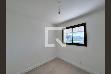 Quarto 1 de apartamento à venda com 3 quartos, 121m² em Barra da Tijuca, Rio de Janeiro