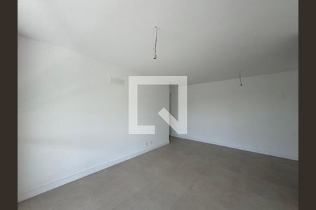 Sala de apartamento à venda com 3 quartos, 124m² em Barra da Tijuca, Rio de Janeiro