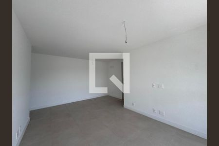 Sala de apartamento à venda com 3 quartos, 124m² em Barra da Tijuca, Rio de Janeiro