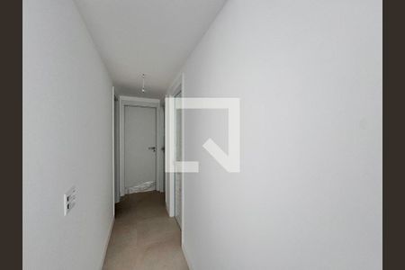 Corredor de apartamento à venda com 3 quartos, 124m² em Barra da Tijuca, Rio de Janeiro