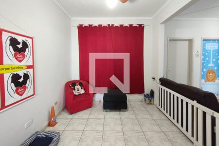 Sala de TV de casa à venda com 3 quartos, 300m² em São Bernardo, Campinas