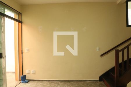 Sala de casa à venda com 3 quartos, 280m² em Perdizes, São Paulo