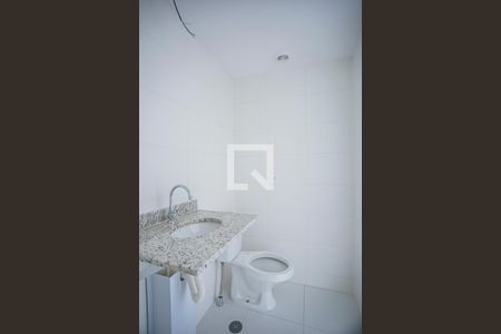 Banheiro de kitnet/studio para alugar com 1 quarto, 24m² em Vila Clementino, São Paulo