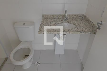 Banheiro da Suíte de kitnet/studio à venda com 1 quarto, 24m² em Pinheiros, São Paulo