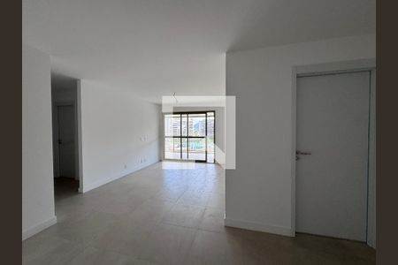 Sala de apartamento à venda com 3 quartos, 120m² em Barra da Tijuca, Rio de Janeiro