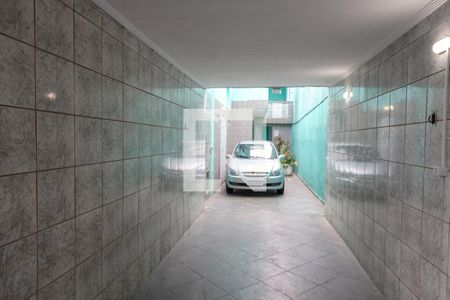 Garagem de casa à venda com 3 quartos, 220m² em Vila Zamataro, Guarulhos
