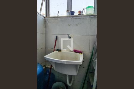Área de Serviço de apartamento para alugar com 2 quartos, 70m² em Ondina, Salvador