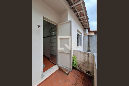 Sacada do banheiro de casa à venda com 3 quartos, 150m² em Vila Aurora (zona Norte), São Paulo