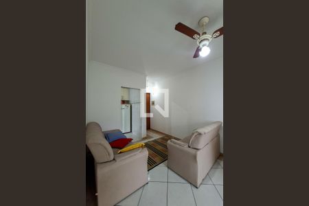 Sala de apartamento para alugar com 2 quartos, 70m² em Guilhermina, Praia Grande