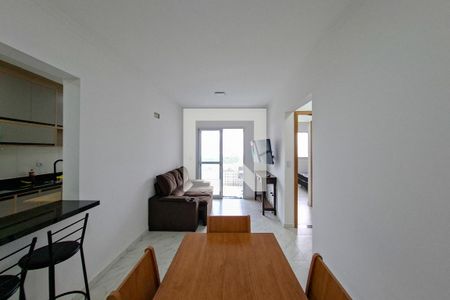 Sala de apartamento para alugar com 2 quartos, 79m² em Guilhermina, Praia Grande
