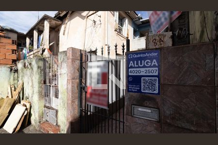 Fachada e Plaquinha de casa à venda com 3 quartos, 120m² em Jardim Jaú (zona Leste), São Paulo