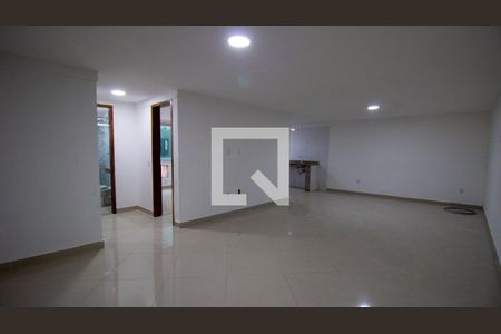 Sala de apartamento para alugar com 2 quartos, 70m² em Recreio dos Bandeirantes, Rio de Janeiro