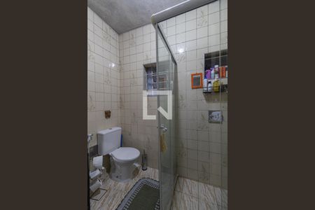 Banheiro de casa à venda com 3 quartos, 148m² em Vila Nhocuné, São Paulo