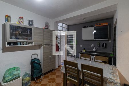 Cozinha de casa à venda com 3 quartos, 148m² em Vila Nhocuné, São Paulo