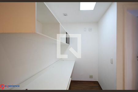 Escritório de apartamento para alugar com 3 quartos, 98m² em Vila Sonia, São Paulo
