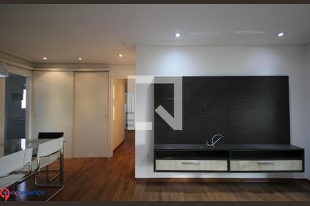 Sala de apartamento para alugar com 3 quartos, 98m² em Vila Sonia, São Paulo