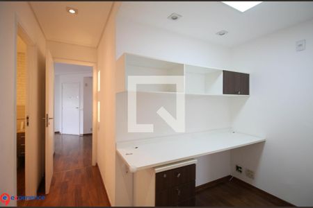 Escritório de apartamento para alugar com 3 quartos, 98m² em Vila Sonia, São Paulo