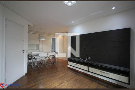Sala de apartamento para alugar com 3 quartos, 98m² em Vila Sonia, São Paulo
