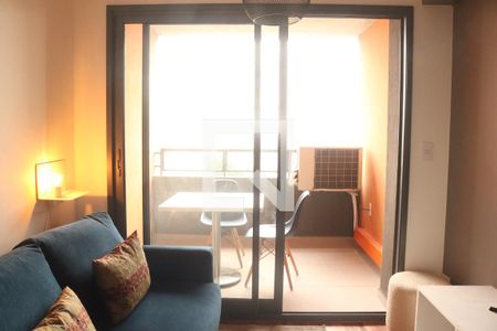 Sala e Cozinha Integrada de apartamento à venda com 1 quarto, 33m² em Perdizes, São Paulo