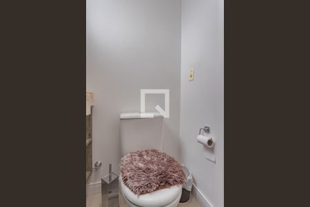 Lavabo Sala 2 de apartamento para alugar com 2 quartos, 112m² em Sarandi, Porto Alegre