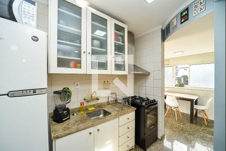 Cozinha de apartamento à venda com 2 quartos, 78m² em Rio Branco, Porto Alegre