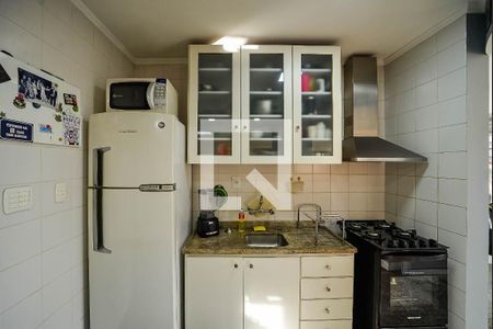 Cozinha de apartamento à venda com 2 quartos, 78m² em Rio Branco, Porto Alegre