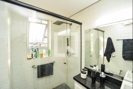 Banheiro de apartamento à venda com 2 quartos, 78m² em Rio Branco, Porto Alegre