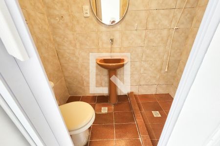 Banheiro de apartamento para alugar com 1 quarto, 35m² em Laranjeiras, Rio de Janeiro