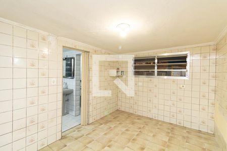 Sala de casa para alugar com 2 quartos, 60m² em Itaquera, São Paulo