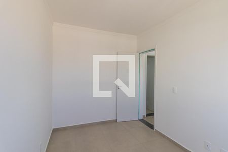 Quarto 2 de apartamento para alugar com 2 quartos, 46m² em Braga, São José dos Pinhais