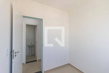 Quarto 1 de apartamento para alugar com 2 quartos, 46m² em Braga, São José dos Pinhais
