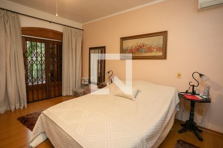 Suíte de casa à venda com 3 quartos, 280m² em Auxiliadora, Porto Alegre