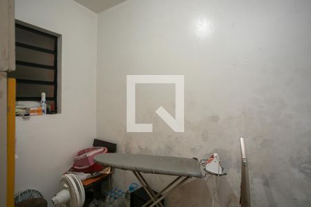 Quarto de Serviço de casa à venda com 3 quartos, 280m² em Auxiliadora, Porto Alegre