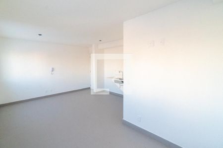 Sala/Quarto de kitnet/studio à venda com 1 quarto, 26m² em Vila da Saúde, São Paulo