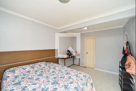 Suíte de casa à venda com 3 quartos, 240m² em Jardim Itu, Porto Alegre