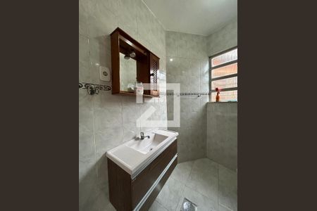 Banheiro da Suíte de casa para alugar com 3 quartos, 100m² em Abolição, Rio de Janeiro